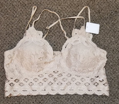 Plus Size Crochet Lace V Neck Bralette
